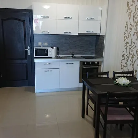 Sianie в центъра на слънчев бряг, само на няколко крачки от плажа Apartmán *