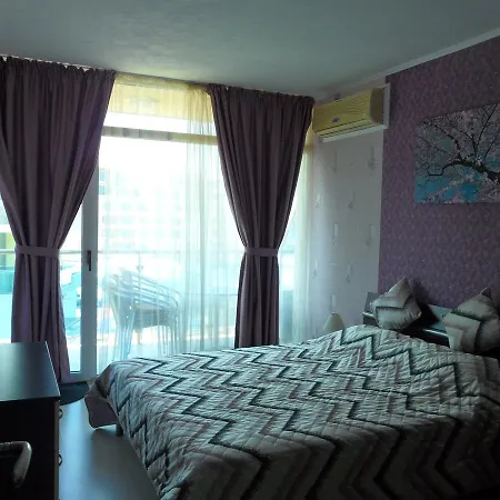 Apartment Sianie в центъра на слънчев бряг, само на няколко крачки от плажа