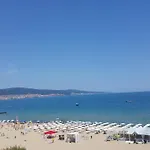 Sianie в центъра на слънчев бряг, само на няколко крачки от плажа Apartament *